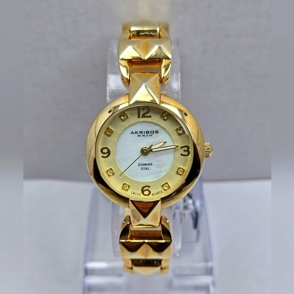 Womens Akribos XXIV Diamond Dial Quartz Gold Tone Watch New Battery AK755YG - Picture 1 of 10